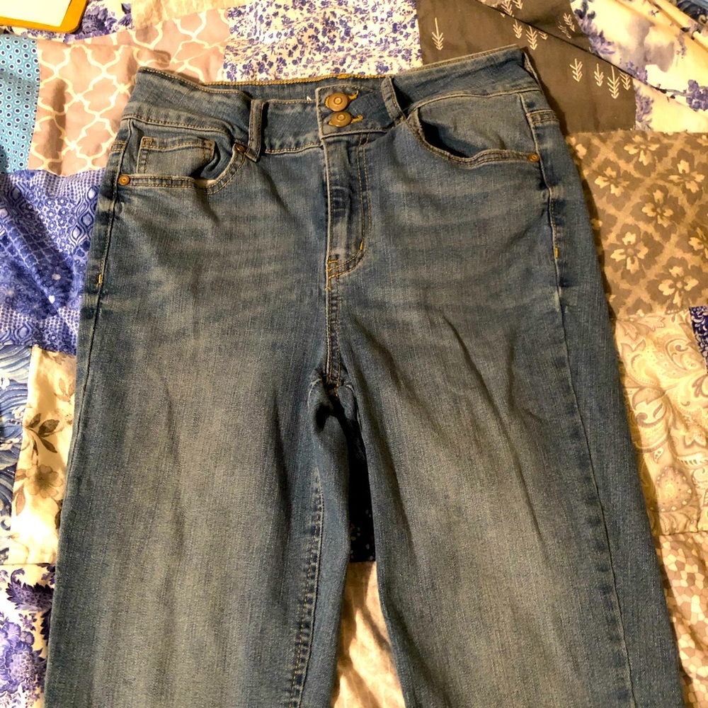 No Boundaries Jeans